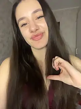 Selena_Mur_ Adlı Modelin Canlı XXX Sohbeti
