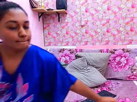 indianpoision69's Live XXX Chat