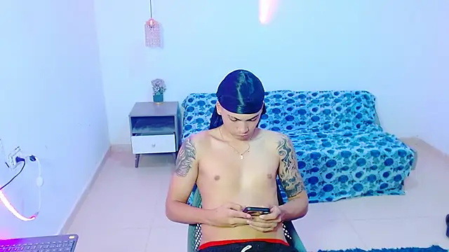 Chat XXX ao vivo de Br4ndxpimm