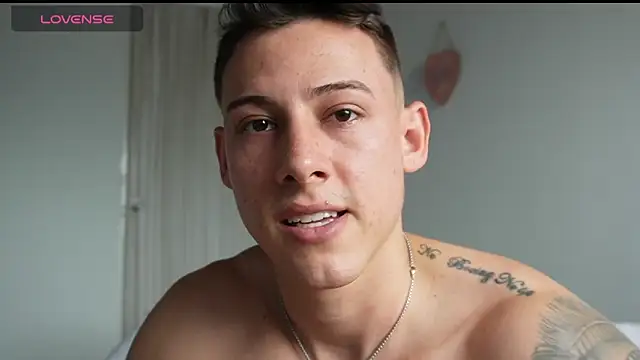 Muscle_King_Cum Adlı Modelin Web Kamerası Şovu