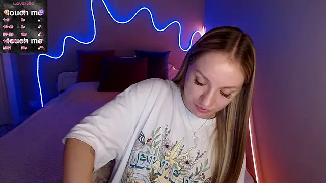 MirrraMisssn Live XXX chat
