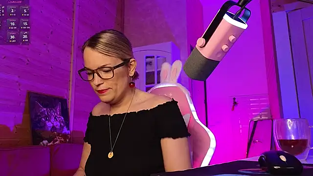 Lady_Shine Webcam-Show