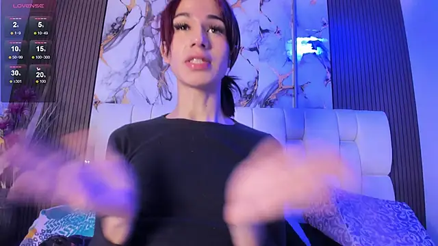 alisstarr Show in webcam