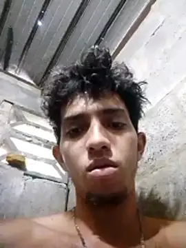 Noscay Pertunjukan Webcam