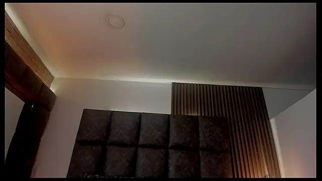 BrigitteVons' Live XXX Chat