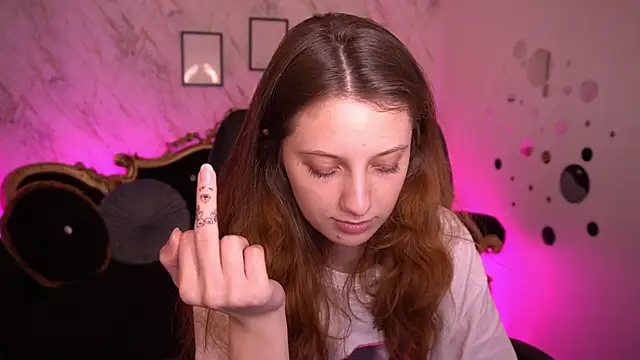 CuteeFoxy's Live XXX Chat