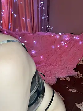 virusDoll Obrolan Langsung XXX
