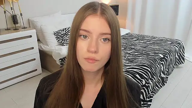 دردشة Erica_Kiss الجنسية المباشرة