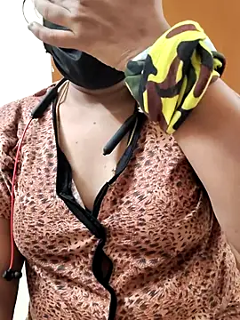 دردشة tamilammu1431 الجنسية المباشرة