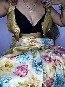 Chitti_Chilaka_Telugu's Live XXX Chat