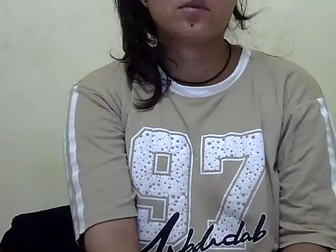 Chat XXX en directo de Priyanka_Chopr