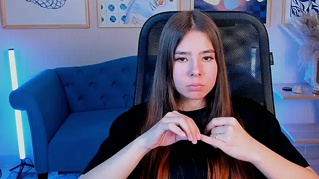 Chat XXX en directo de SayaHeartnet