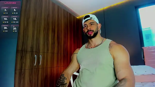 massimo_visconti – Naživo XXX chat