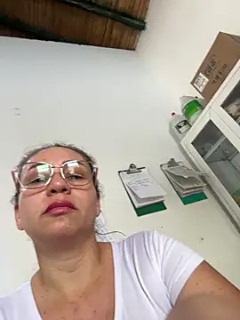 HealingHoney Chat XXX in diretta