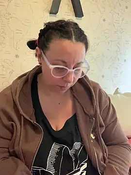 Chat XXX en directo de LupitaHaze