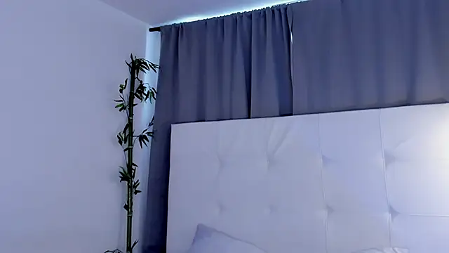 Alejo-and-Thiago's Live XXX Chat