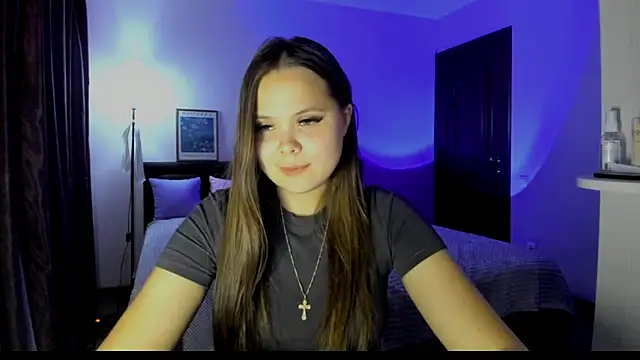 Kira_love_81n Live XXX chat