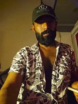 Chat +18 de Bigkannan ao vivo