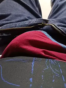 Rayito6969@xh 即時聊天室