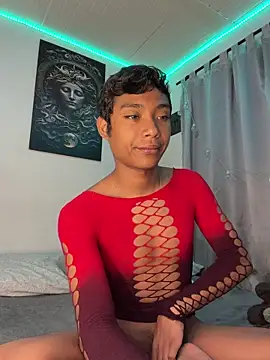 alejo_cute 라이브 XXX 채팅