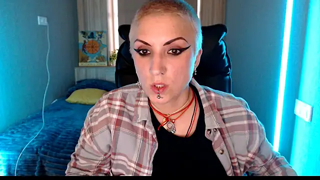 Sweet-n-Strong Chat XXX in diretta
