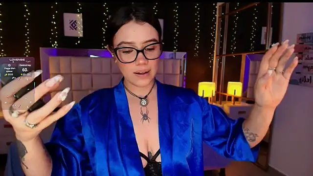 Chat XXX en directo de aria_bloomer