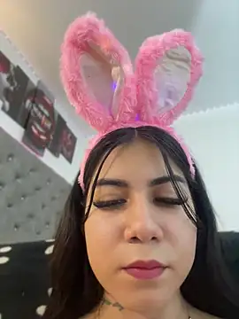 XXX chat uživo modela Pamela23x