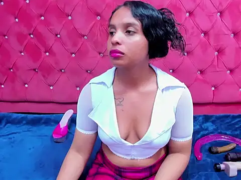 AnalNaugthy – Live XXX-chat