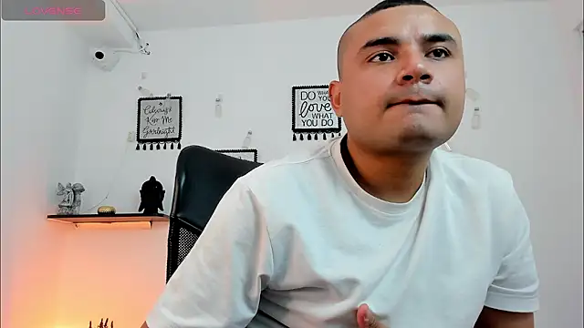DamianBlazze webcam show