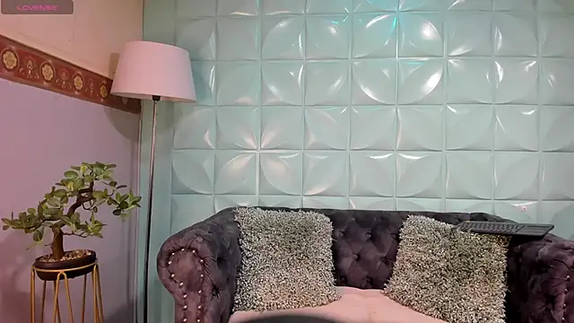 Luna-Electiick webcam show