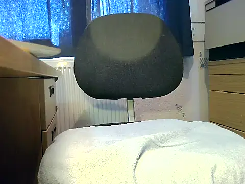 wolfboy12 Chat XXX in diretta