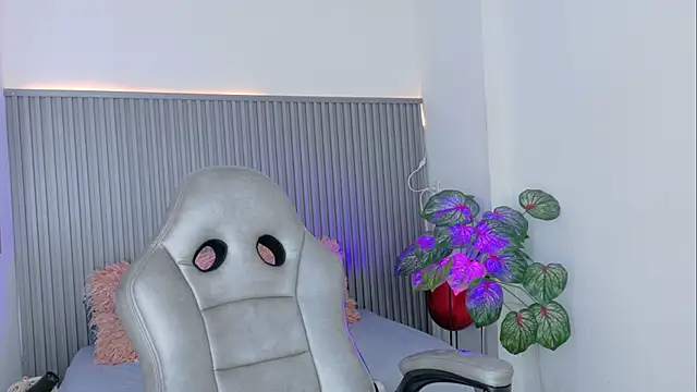 Sala de chat en directo de paula__cruzz