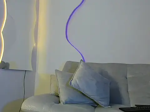 Chat +18 de ArohomLester_ ao vivo