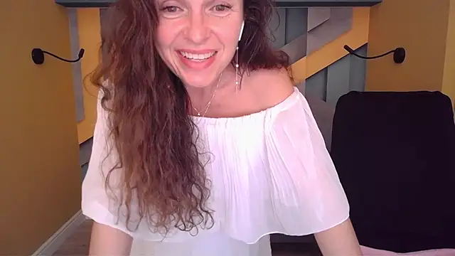 EllaLong Adlı Modelin Canlı XXX Sohbeti