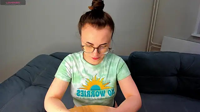 MewStella live XXX chat