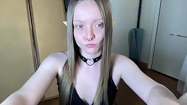 ElfGirlAna live XXX chat
