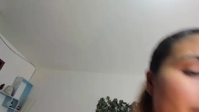 DestinyHills 라이브 XXX 채팅
