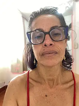 Chatroom XXX en direct de Goddess-Love-