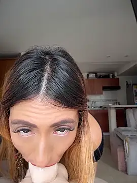 Emma_Reyes 라이브 XXX 채팅