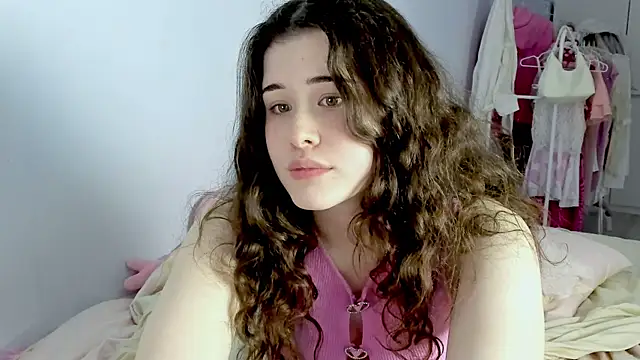 ChloeBlisss' Live XXX Chat