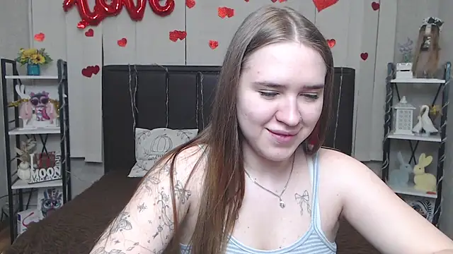 LauraHlot live XXX chat