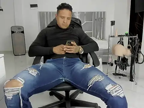 master_leather Live XXX-Chat