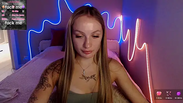 Chatroom XXX en direct de MirrraMisss