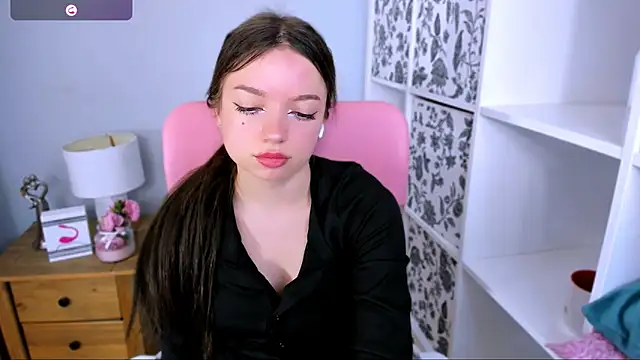 Chatroom XXX en direct de GraceLips