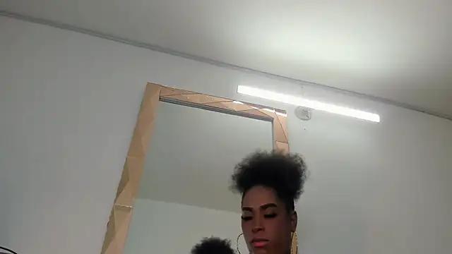 HUGE_BLACKCOCK Webcamshow