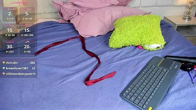 Chat XXX ao vivo de mia__gv