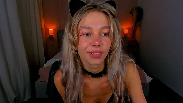 Chat +18 de LuluAlis ao vivo