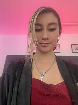دردشة MaryDeniro الجنسية المباشرة