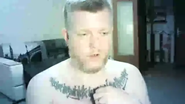 عرض كام BABA_YAGAGA