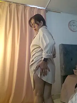 christy_ant Adlı Modelin Canlı XXX Sohbeti